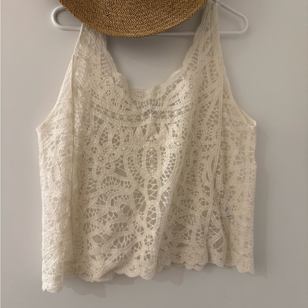 Elegant Zara Lace Sleeveless Top - Cream